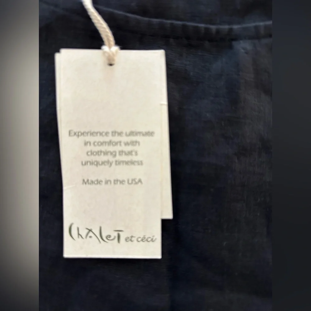 NWT Chalet et Cici Black Linen Elysia Top - Size Small - Picture 7 of 9